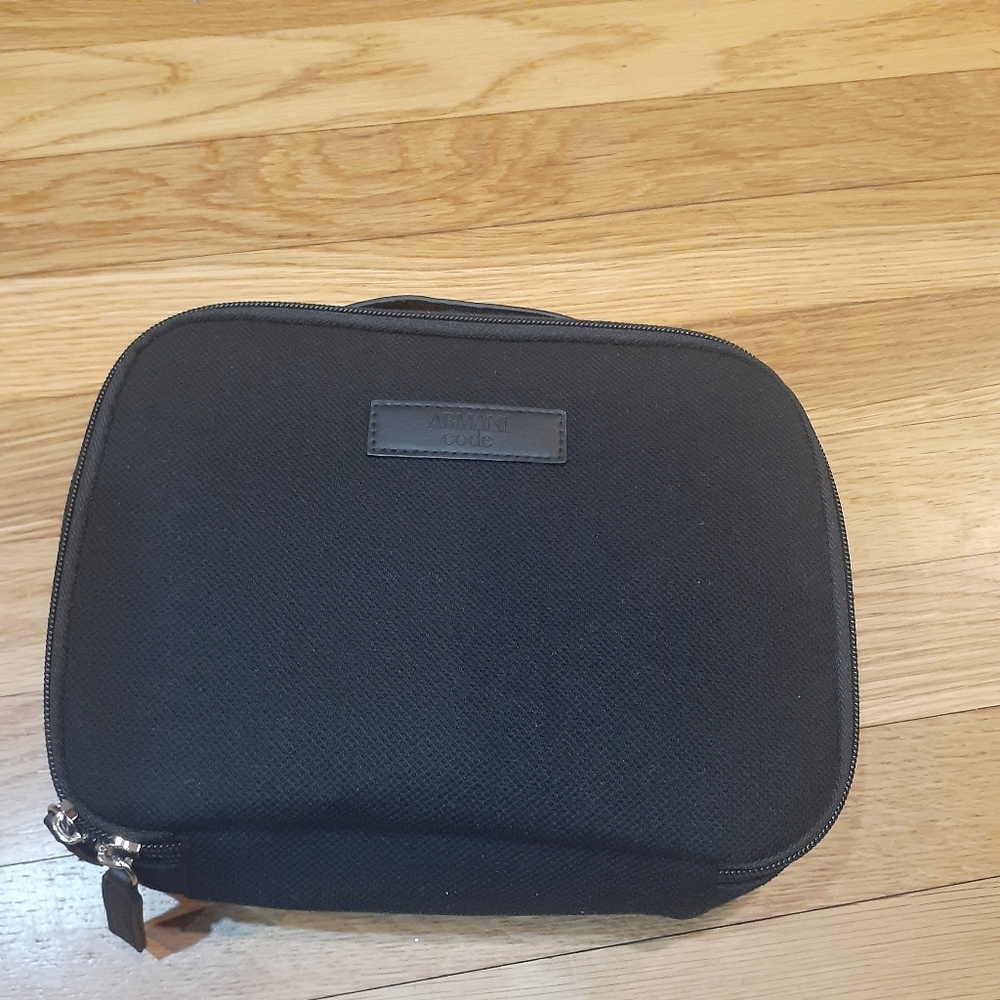 Giorgio Armani Mens Travel Pouch OS Black Giorgio Armani